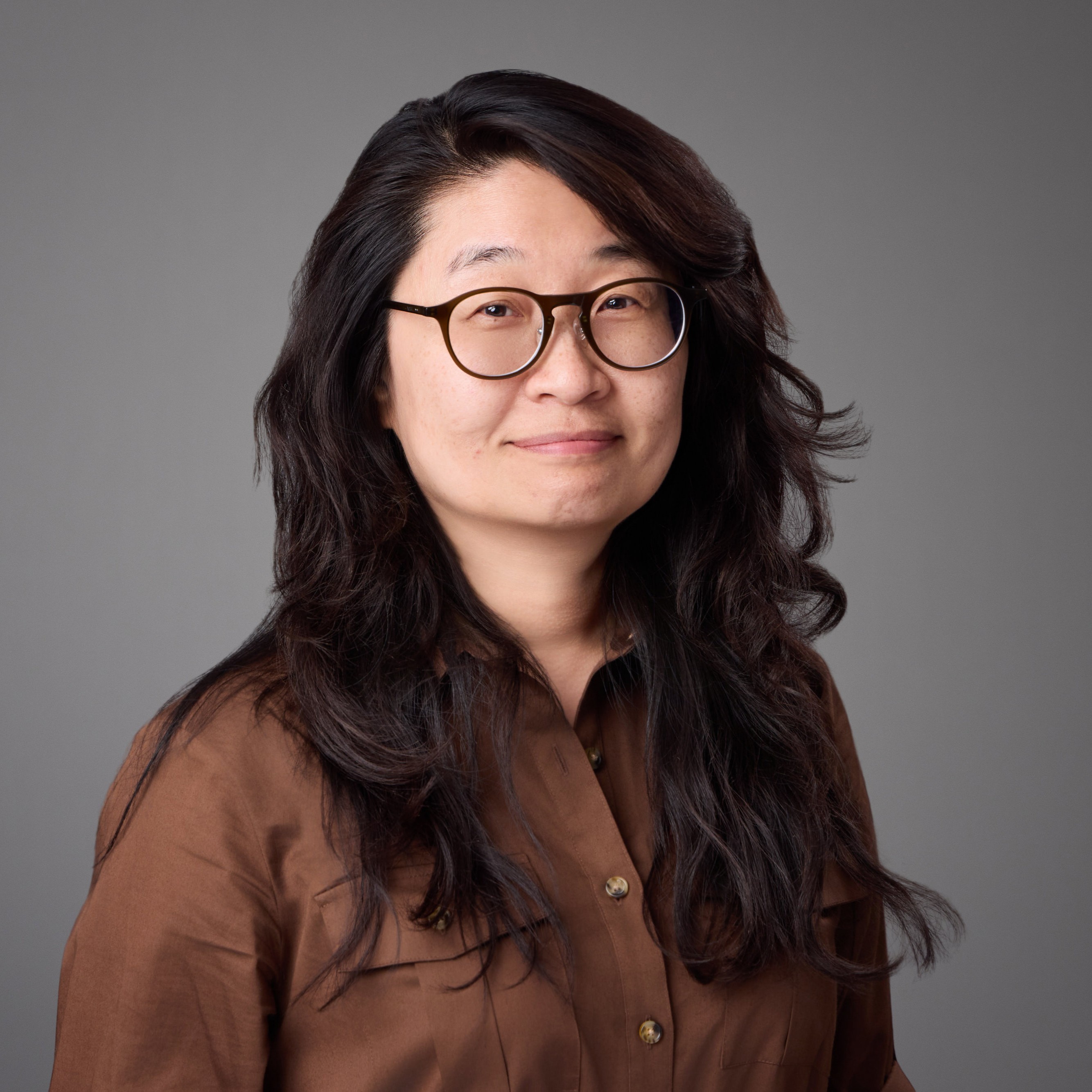 Hanhee Paik (M.S. ’05, Ph.D. ’07, physics) helped pioneer the transmon qubit and built IBM’s first 16-qubit quantum computer. Photo courtesy of Hanhee Paik
